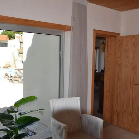 Spacious Villa With Pool 5 Minutes From The Beach *
